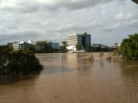 Looking to Oxley\'s Restaurant from Rowing Sheds at Davies Park. Photographer: @IanKath